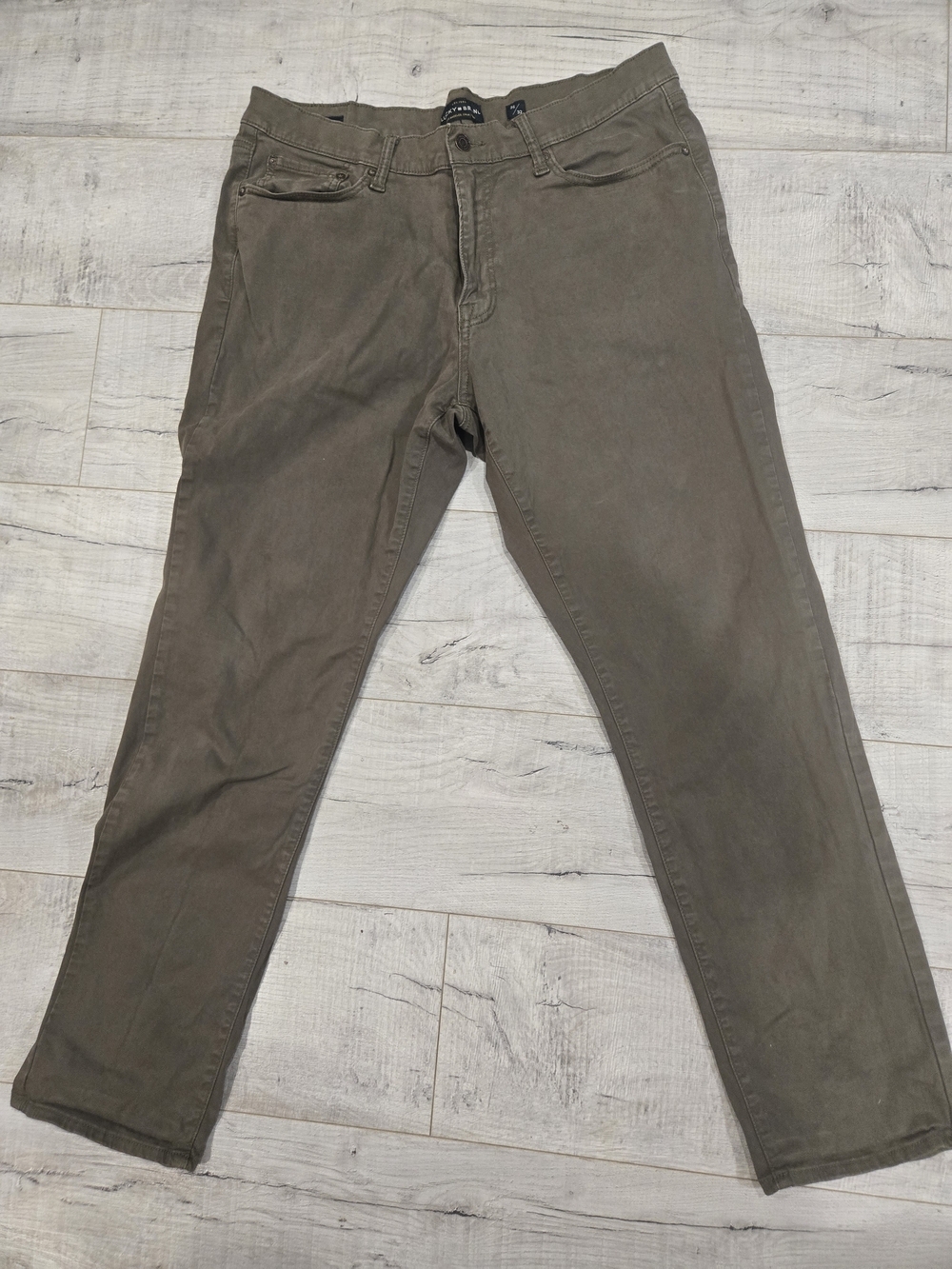 Lucky Brand Men's 410 Athletic Slim Olive Green Pants Size 36x30